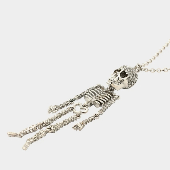 🔹️Betsy Johnson🔹️ Beautiful  Skeleton Pendant 24" crystal Necklace - Picture 7 of 8